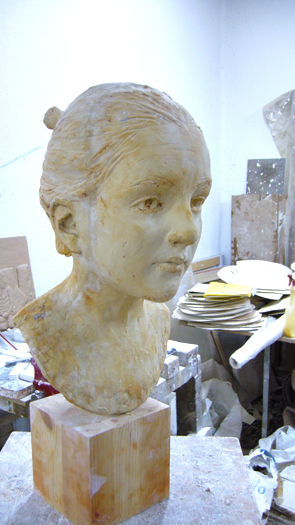 Escultura de una chica